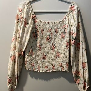 American eagle floral smocked top